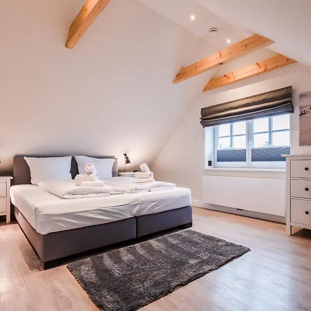 Wattside Апартаменты